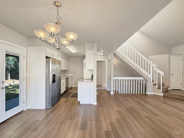 1510 Kingsroyal Blvd, Pueblo, CO 81005