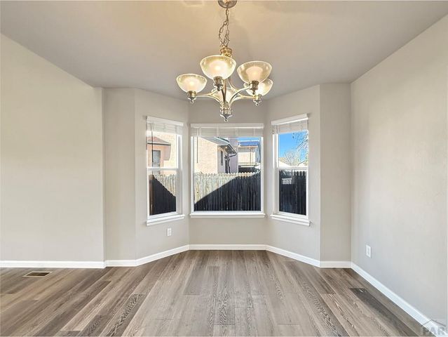 1510 Kingsroyal Blvd, Pueblo, CO 81005