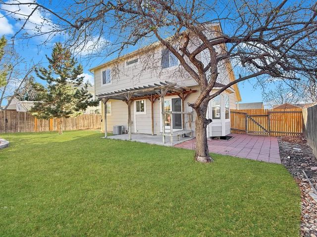 1510 Kingsroyal Blvd, Pueblo, CO 81005