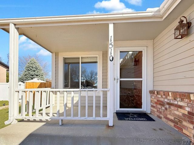 1510 Kingsroyal Blvd, Pueblo, CO 81005