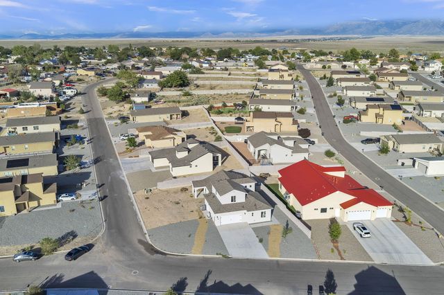 20 Bravo Road, Los Lunas, NM 87031