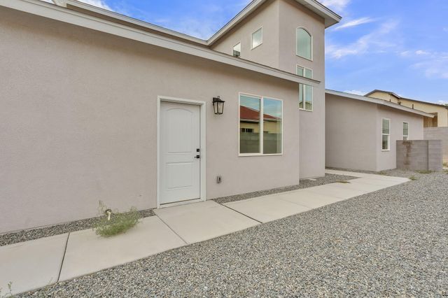 20 Bravo Road, Los Lunas, NM 87031
