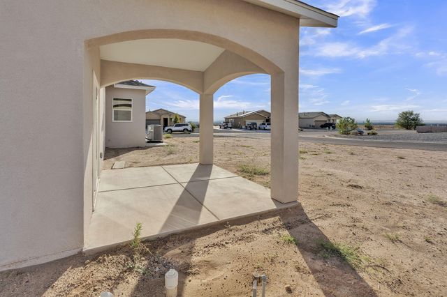 20 Bravo Road, Los Lunas, NM 87031