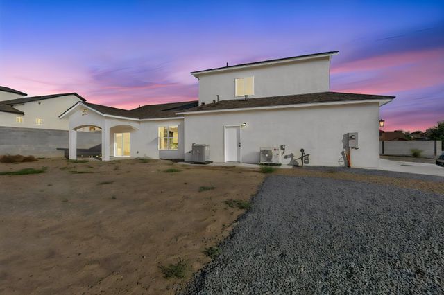 20 Bravo Road, Los Lunas, NM 87031