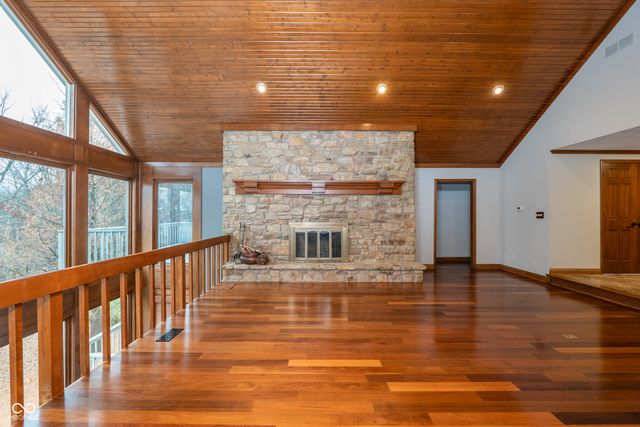 8649 Bay Colony Drive, Indianapolis, IN 46234