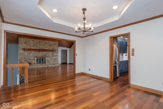 8649 Bay Colony Drive, Indianapolis, IN 46234
