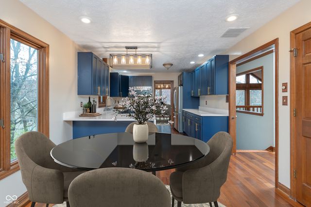 8649 Bay Colony Drive, Indianapolis, IN 46234