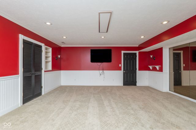 8649 Bay Colony Drive, Indianapolis, IN 46234
