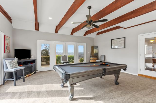 881 Mount Olivet Rd, Columbia, TN 38401