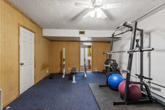 881 Mount Olivet Rd, Columbia, TN 38401