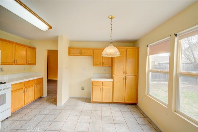 174 Castlewood Avenue, Lathrop, CA 95330