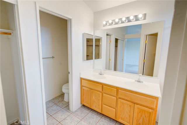 174 Castlewood Avenue, Lathrop, CA 95330