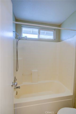 174 Castlewood Avenue, Lathrop, CA 95330