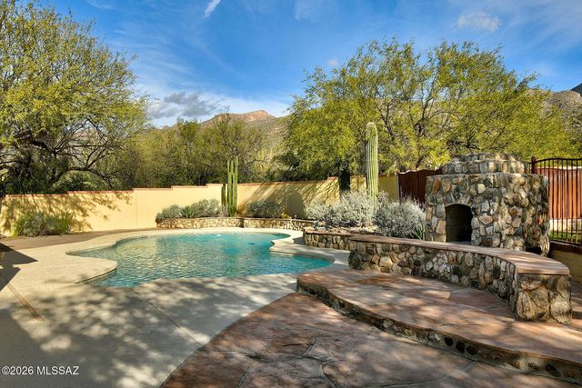 10451 E Plumeria Road, Tucson, AZ 85749