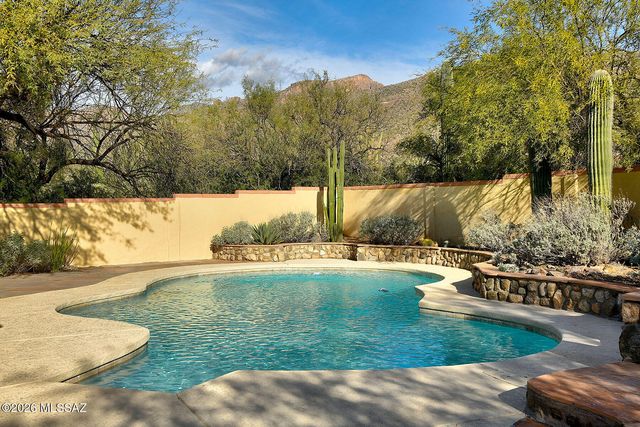 10451 E Plumeria Road, Tucson, AZ 85749