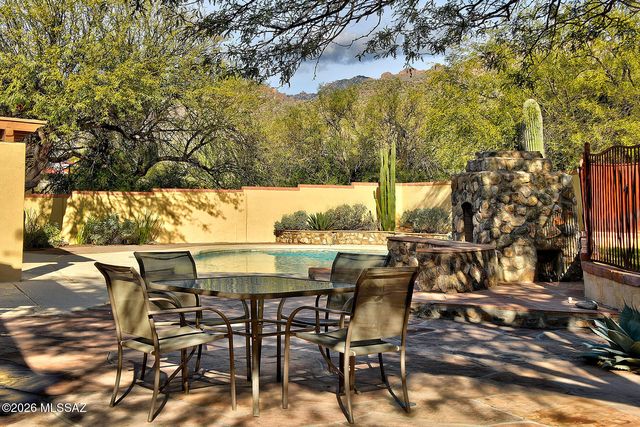 10451 E Plumeria Road, Tucson, AZ 85749