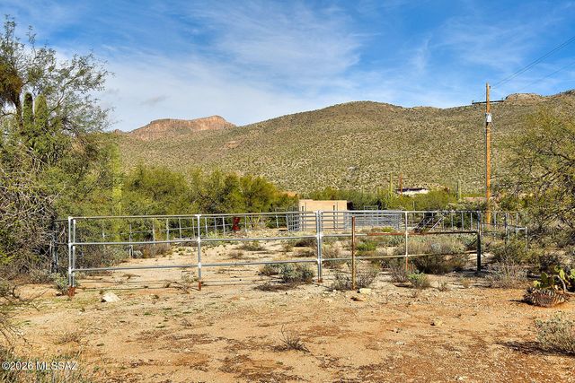 10451 E Plumeria Road, Tucson, AZ 85749
