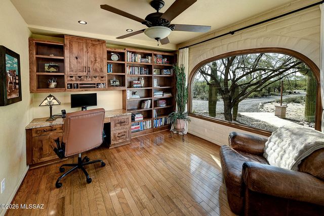 10451 E Plumeria Road, Tucson, AZ 85749