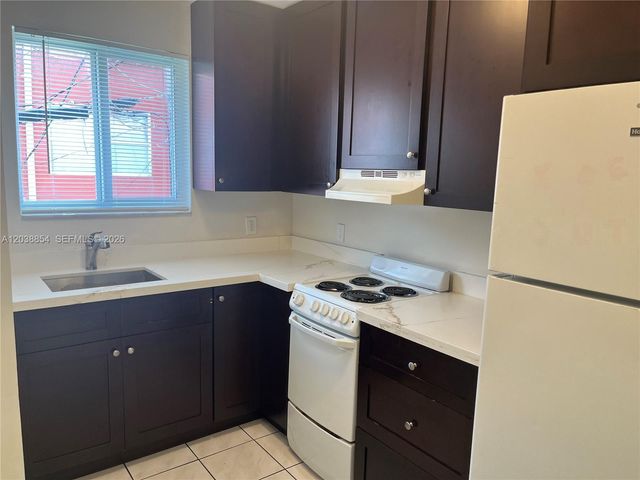 1419 SW 22nd Ave, Miami, FL 33145