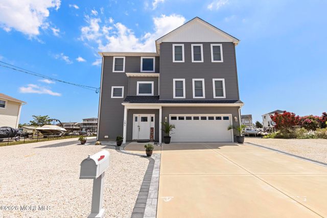 151 E Raritan Drive, Little Egg Harbor, NJ 08087