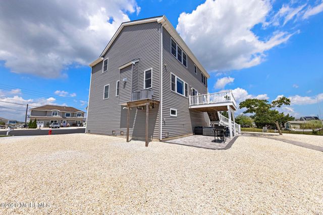 151 E Raritan Drive, Little Egg Harbor, NJ 08087