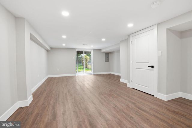 3641 N HEREFORD LN, Philadelphia, PA 19114