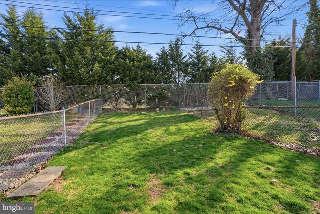 3641 N HEREFORD LN, Philadelphia, PA 19114