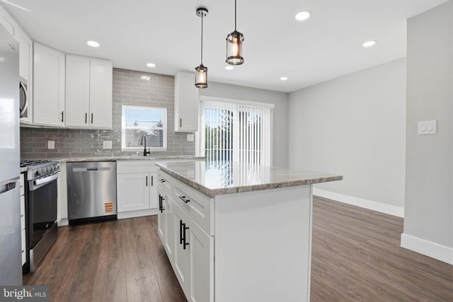 3641 N HEREFORD LN, Philadelphia, PA 19114