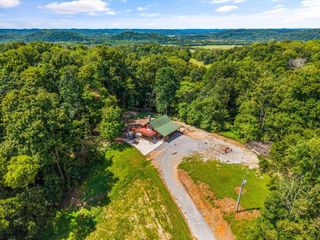 195 Curtis Rd, Fayetteville, TN 37334