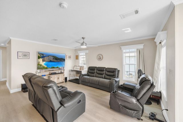 164 Plantation Boulevard, Lake Worth, FL 33467