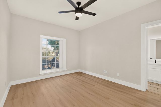 8600 Coppertowne Lane 1407, Dallas, TX 75243