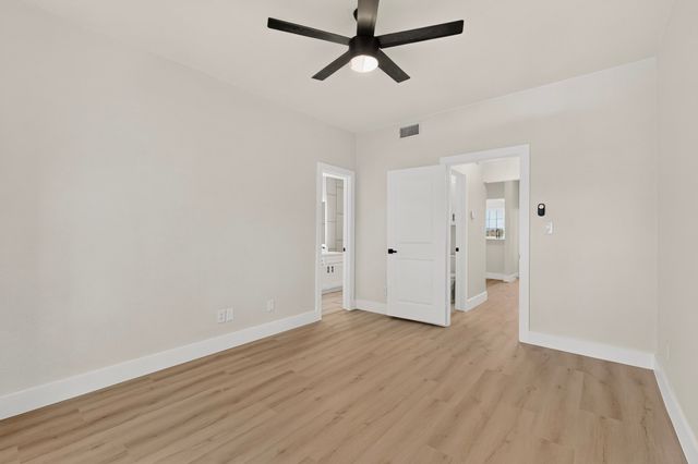 8600 Coppertowne Lane 1407, Dallas, TX 75243