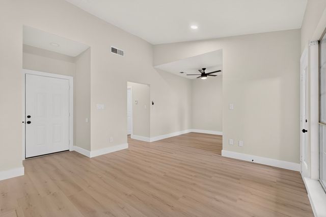 8600 Coppertowne Lane 1407, Dallas, TX 75243