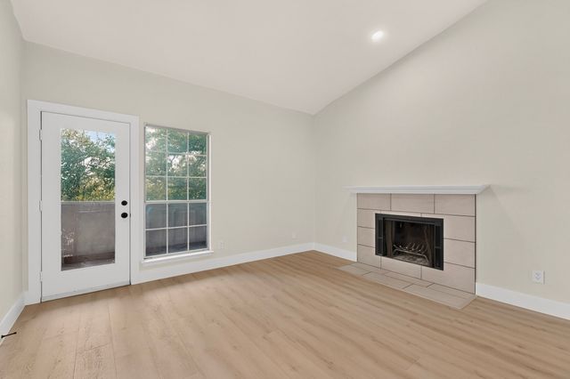 8600 Coppertowne Lane 1407, Dallas, TX 75243