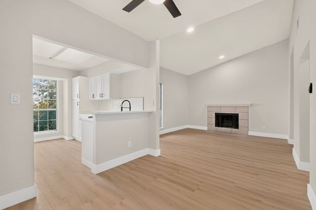 8600 Coppertowne Lane 1407, Dallas, TX 75243