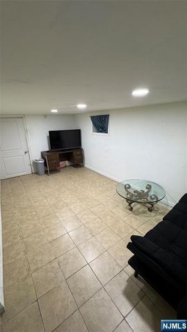 137 15th Street, Bloomfield, NJ 07003