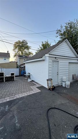 137 15th Street, Bloomfield, NJ 07003