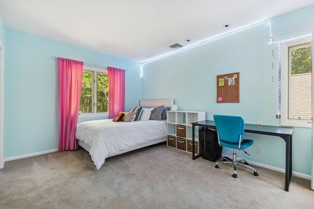 45 S Shaker Rd, Harvard, MA 01451