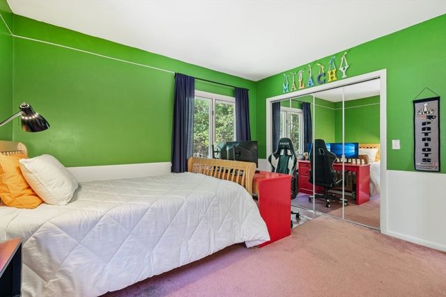 45 S Shaker Rd, Harvard, MA 01451