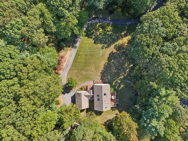 45 S Shaker Rd, Harvard, MA 01451