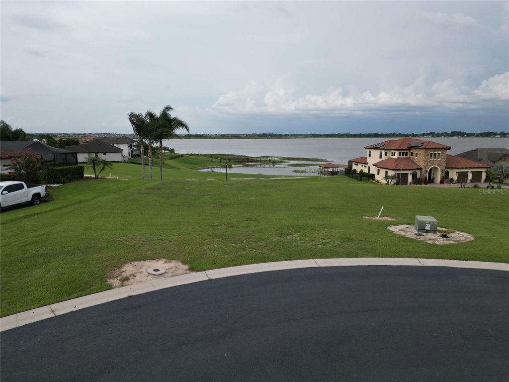 210 SPRING AZURE DRIVE, Lake Alfred, FL 33850
