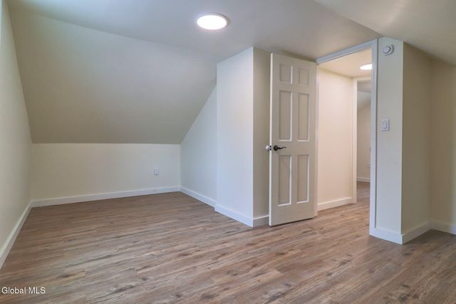 3229 Taylor Street, Rotterdam, NY 12306