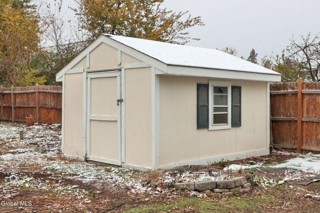 3229 Taylor Street, Rotterdam, NY 12306