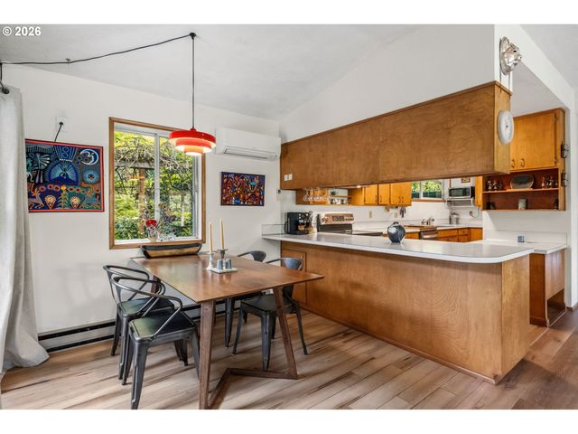 2795 Central Blvd, Eugene, OR 97403