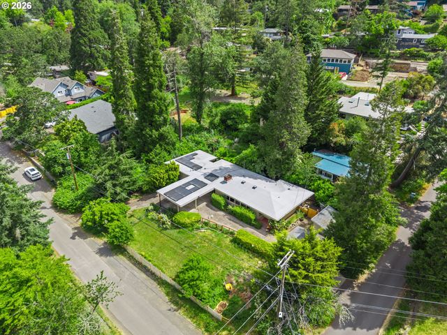 2795 Central Blvd, Eugene, OR 97403