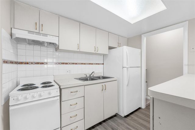 5123 CURRY FORD ROAD 3, Orlando, FL 32812