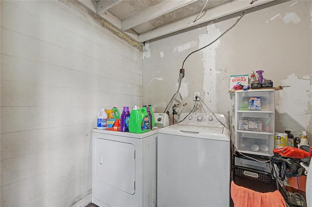 3015 DER ROAD, Plant City, FL 33566