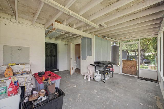 3015 DER ROAD, Plant City, FL 33566