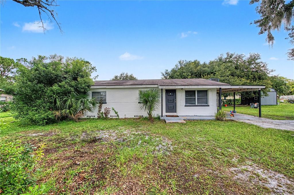 3015 DER ROAD, Plant City, FL 33566