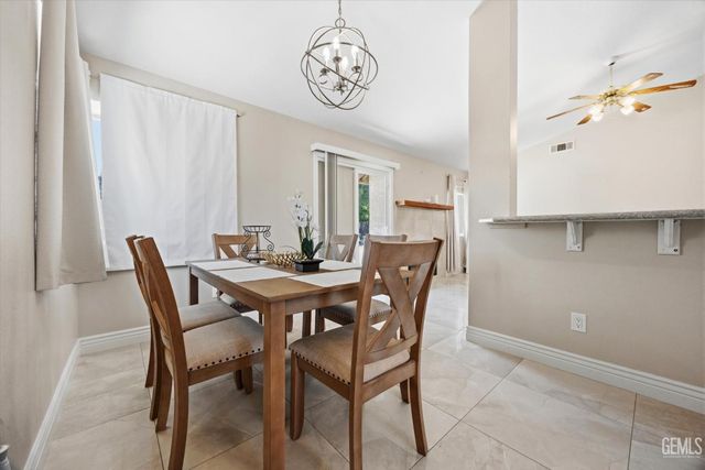 8817 Andrieu Court, Bakersfield, CA 93311